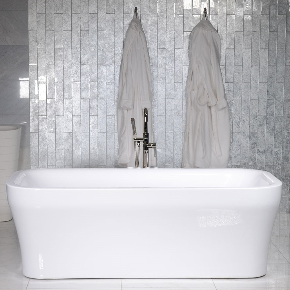 “SanSiro Eclipse-SM67CHS” 67 x 35 inch Center Drain with Variable Speed “Water and Air Jetted” Hydro-Spa Freestanding Acrylic Bathtub