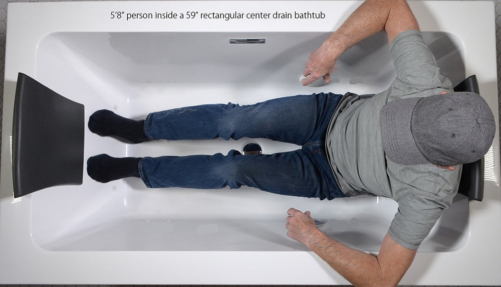 “SanSiro Spa-Soaker Asti59CWH” 59 x 34 inch Center Drain Acrylic Freestanding Tub with Water Heater