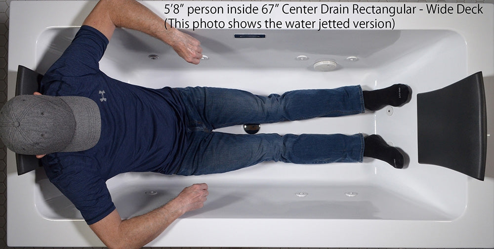 “SanSiro Spa-Soaker Asti67CWH” 67 x 34 inch Center Drain Acrylic Freestanding Tub with Water Heater