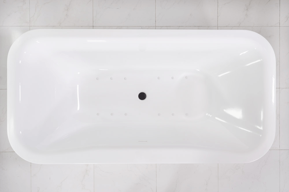 “SanSiro Non-Jetted Water Heated Eclipse-SM79WHC” Center Drain Acrylic Freestanding Soaker Tub